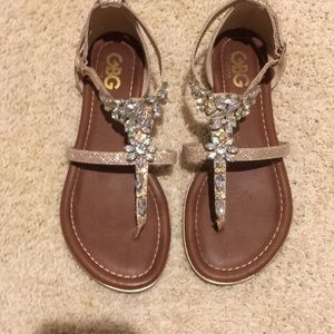 GBG Size 6 Women’s Blingy Sandals